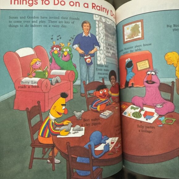 Sesame Street Hardbound Morning to Night 1989 Volume 11 - Picture 5 of 9